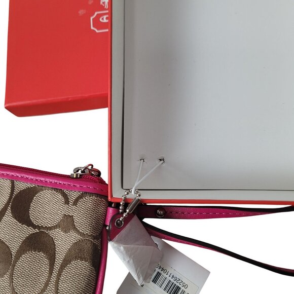 Coach Signature Khaki/Fuchsia Small Wristlet With Box & Tags - Picture 10 of 12